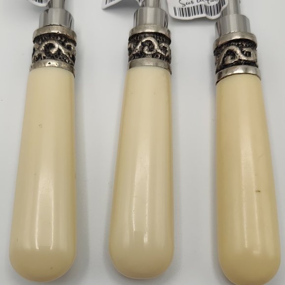 Sur La Table 3 Piece Ivory Resin Utensil Set for Cheese or Charcuterie Board New - Picture 3 of 8
